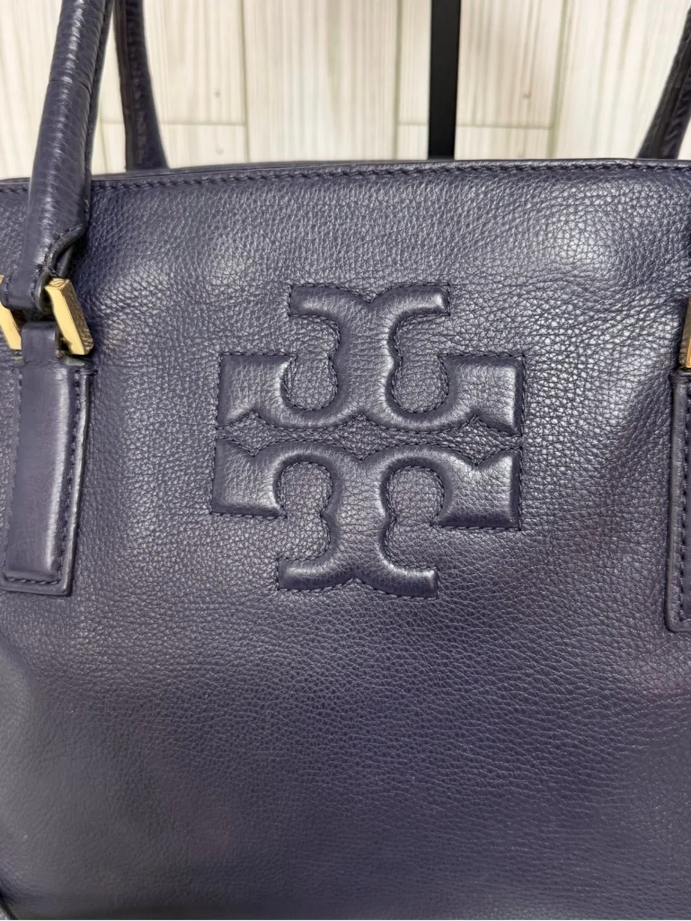 Tory Burch Navy Pebbled Leather shoulder Bag Crossbody Bag